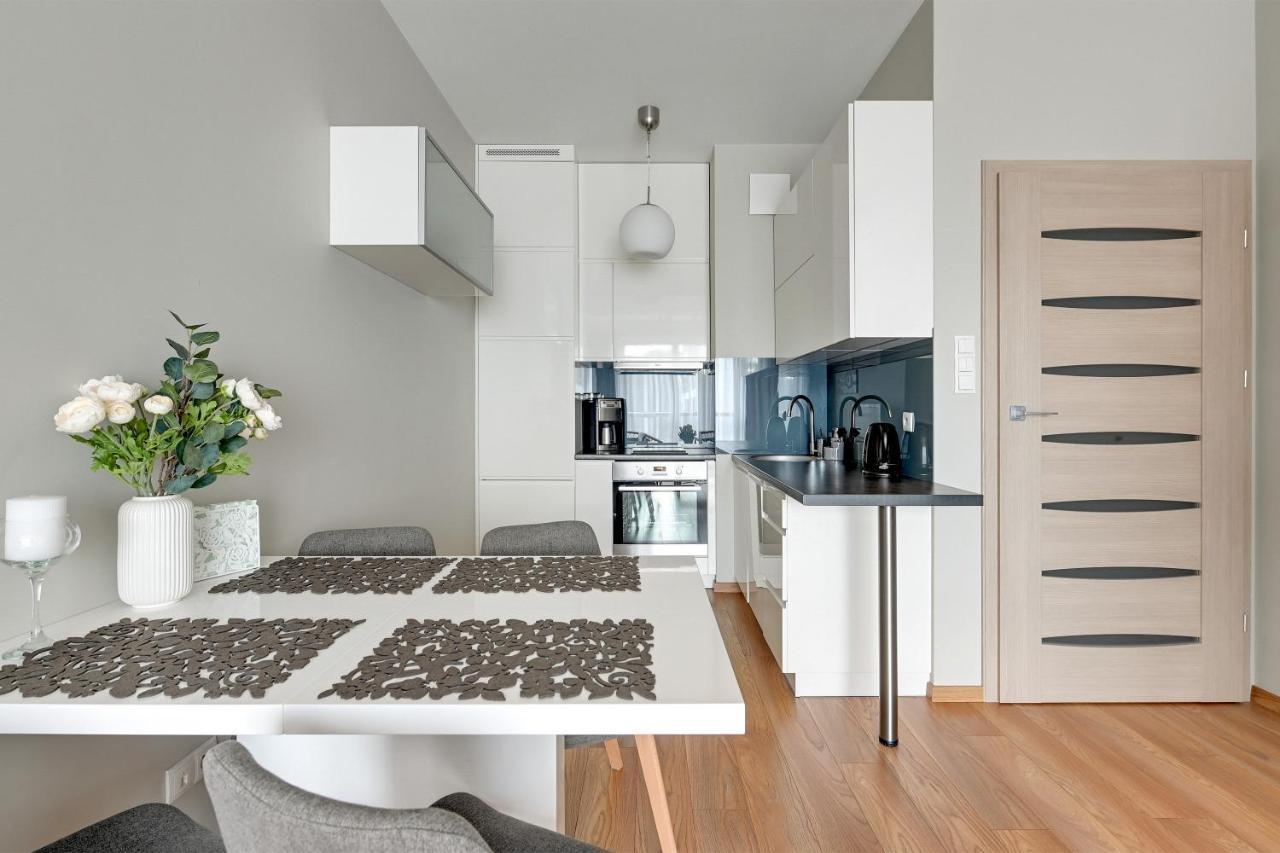 Apartments Riva - Nadmorski Dwor Premium Danzig Exterior foto